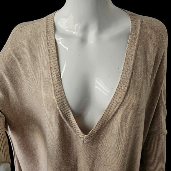 H by Halston V Neck Drop Shoulder Sweater Beige Knit Long Slv Womens Plus 1X 2X - Picture 3 of 9